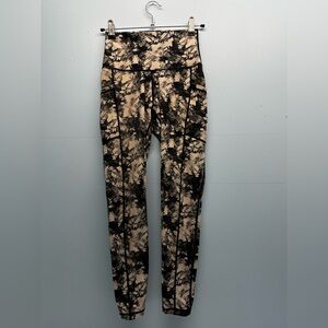 Women’s colorfulkoala Black & White Compression Heatgear Athletic Leggings XS